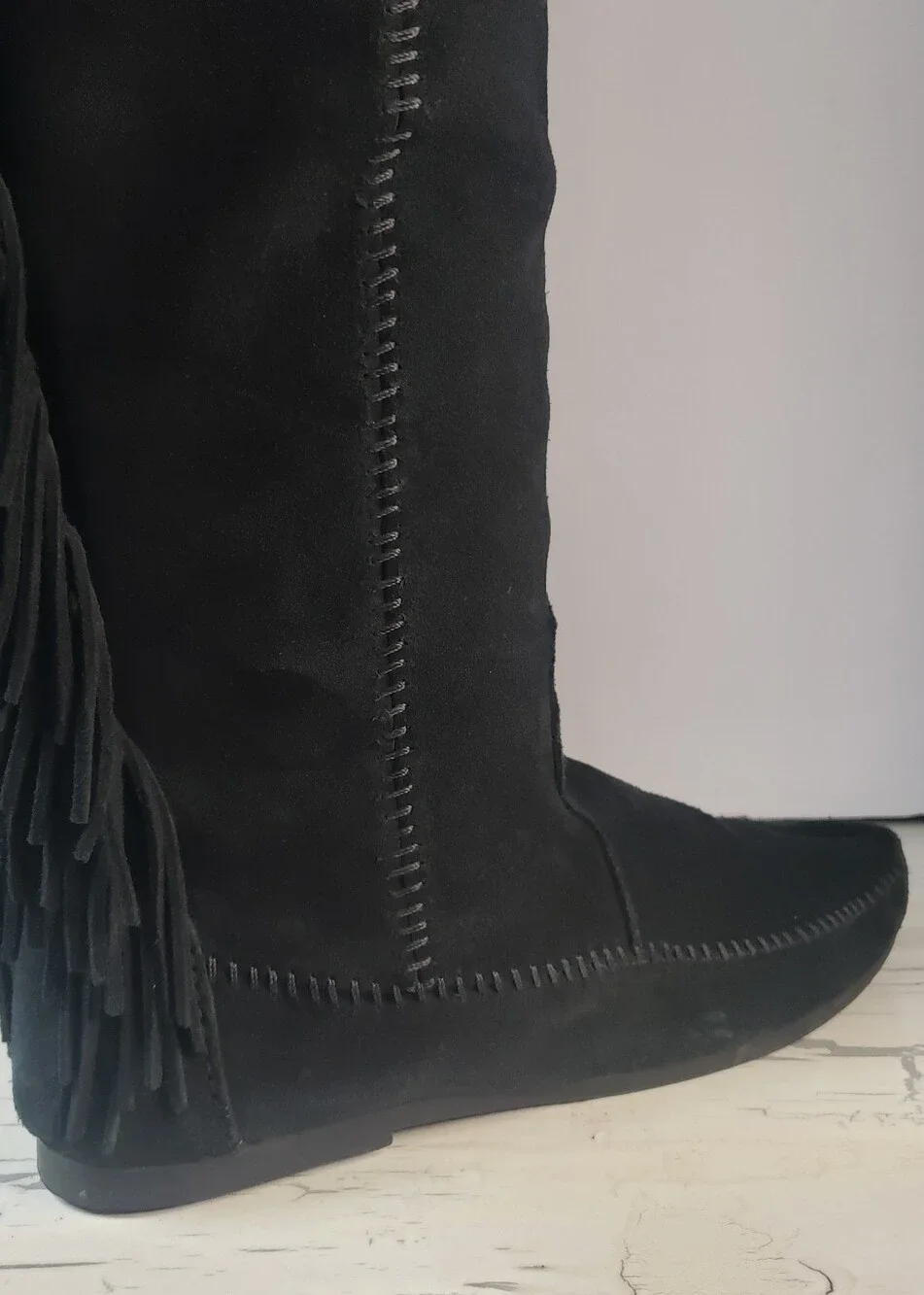 Minnetonka Genuine Suede Leather Over the Knee Boots w/ Fringe - Women's size 10
